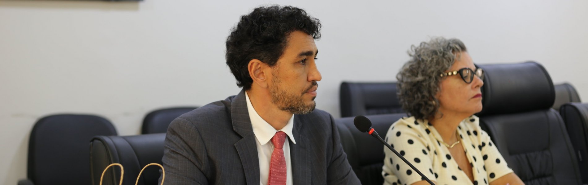 [OAB Bahia encaminhará ao CFOAB pedido de atuação contra regra do TRF1 que transforma silêncio de desembargador em voto]