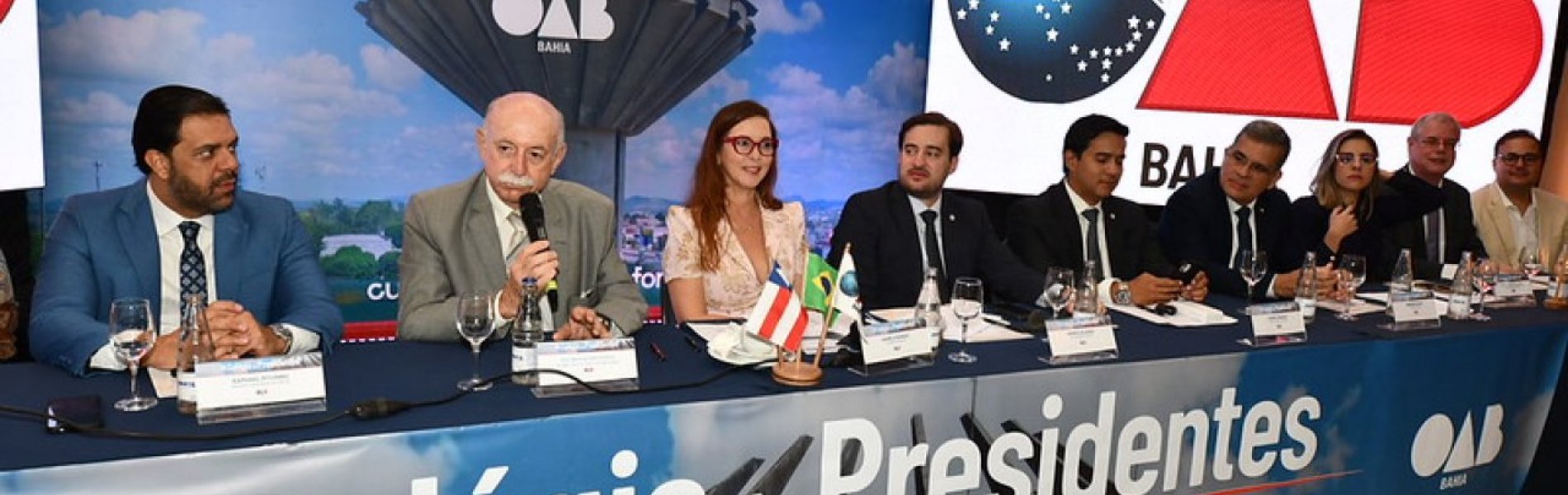 [Corregedor-geral de Justiça debate prestação jurisdicional com presidentes de subseções da OAB Bahia]