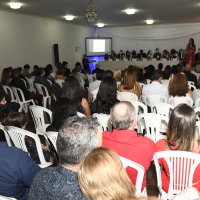 [Daniela Borges se emociona em posse da diretoria da OAB de Itapetinga]