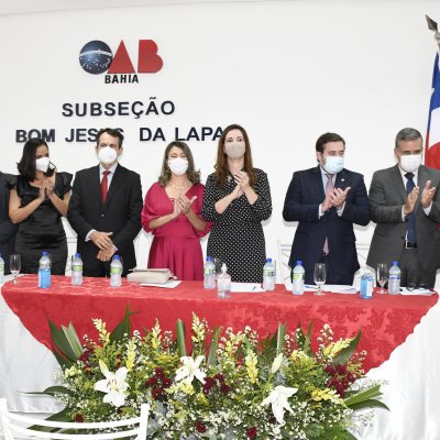 [Posse da nova diretoria da OAB de Bom Jesus da Lapa]