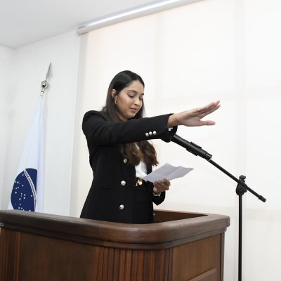 [06-06-2022 - OAB-BA entrega mais de 80 carteiras a jovens advogados e advogadas]