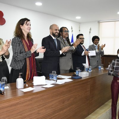 [06-06-2022 - OAB-BA entrega mais de 80 carteiras a jovens advogados e advogadas]