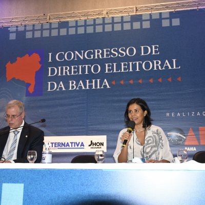 [I Congresso de Direito Eleitoral da Bahia debateu Fake News e desafios eleitorais]