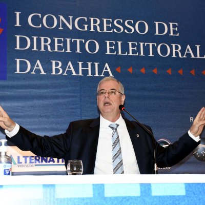 [I Congresso de Direito Eleitoral da Bahia debateu Fake News e desafios eleitorais]