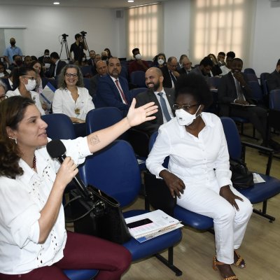 [Em sessão histórica, OAB-BA aprova paridade de gênero e cotas raciais na lista sêxtupla do quinto constitucional]