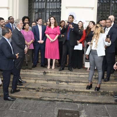 [Ato pela Valorização da Advocacia reuniu advogadas e advogados de toda a Bahia no Fórum Ruy Barbosa]
