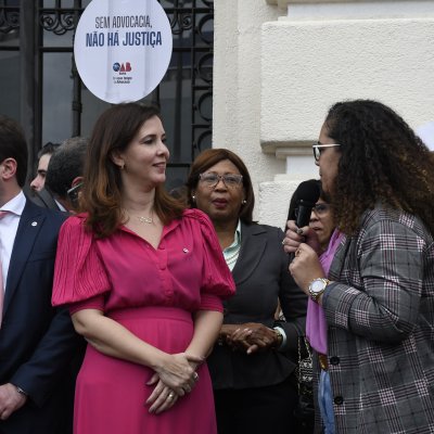 [Ato pela Valorização da Advocacia reuniu advogadas e advogados de toda a Bahia no Fórum Ruy Barbosa]
