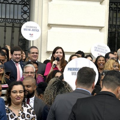 [Ato pela Valorização da Advocacia reuniu advogadas e advogados de toda a Bahia no Fórum Ruy Barbosa]
