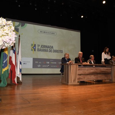 [Daniela Borges abriu 1ª Jornada Baiana de Direito, em Itabuna]