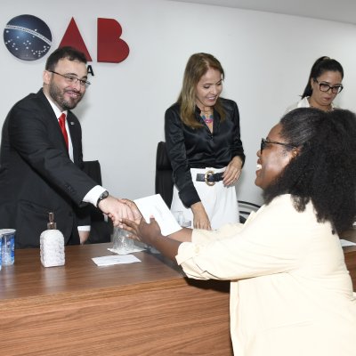 [OAB-BA realiza entrega de carteiras de estagiários - 07-11-2022]