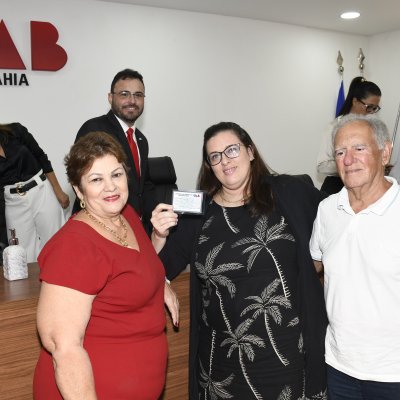 [OAB-BA realiza entrega de carteiras de estagiários - 07-11-2022]