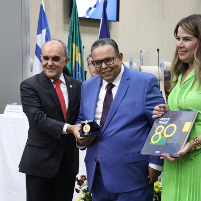 [Solenidade de entrega da Medalha Comemorativa dos 80 Anos da Justiça do Trabalho - 24.01.2023]