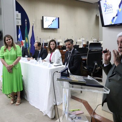 [Solenidade de entrega da Medalha Comemorativa dos 80 Anos da Justiça do Trabalho - 24.01.2023]