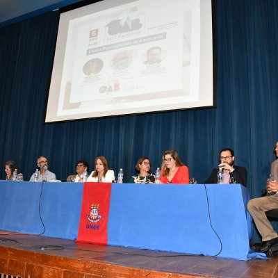 [OAB vai à Faculdade ]