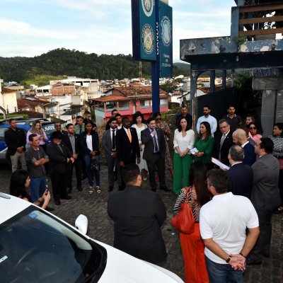 [OAB-BA desagravou advogado Pablo Paixão em frente ao Comando da PM em Gandu]