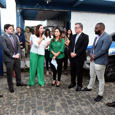 [OAB-BA desagravou advogado Pablo Paixão em frente ao Comando da PM em Gandu]