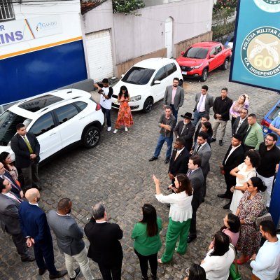 [OAB-BA desagravou advogado Pablo Paixão em frente ao Comando da PM em Gandu]