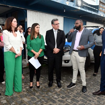 [OAB-BA desagravou advogado Pablo Paixão em frente ao Comando da PM em Gandu]