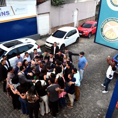 [OAB-BA desagravou advogado Pablo Paixão em frente ao Comando da PM em Gandu]