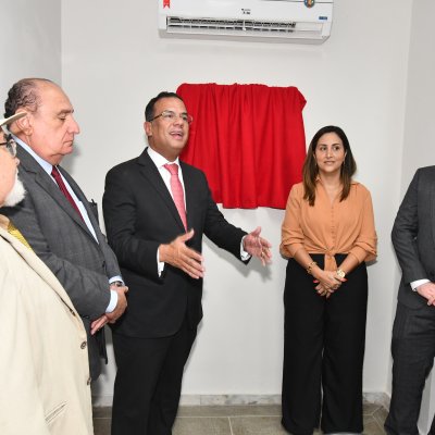 [OAB da Bahia inaugura sala da advocacia no Fórum de Gandu]