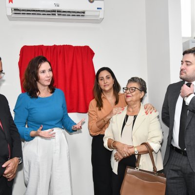 [OAB da Bahia inaugura sala da advocacia no Fórum de Gandu]