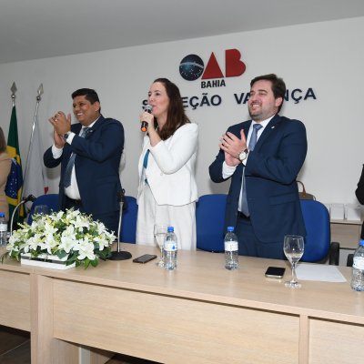[Solenidade de Entrega de Carteira da OAB-BA na Subseção de Valença]