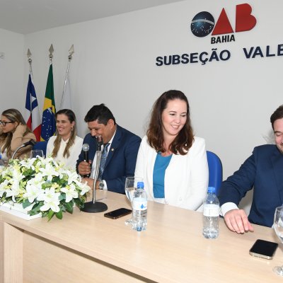 [Solenidade de Entrega de Carteira da OAB-BA na Subseção de Valença]