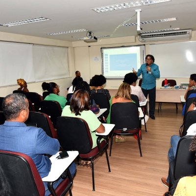 [Curso de Filosofia do Direito e Hermenêutica Jurídica Africana e Afro-Brasileira na ESA]