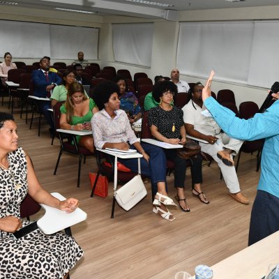 [Curso de Filosofia do Direito e Hermenêutica Jurídica Africana e Afro-Brasileira na ESA]