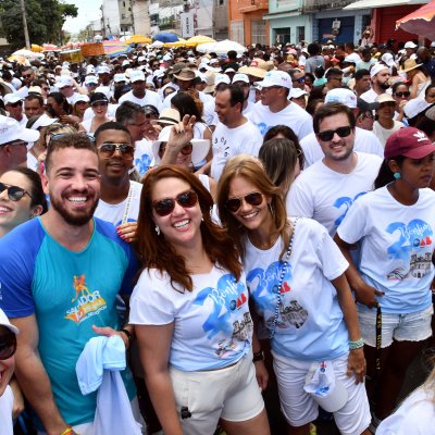 [Mais de 700 advogados esbanjam fé e energia na Lavagem do Bonfim]