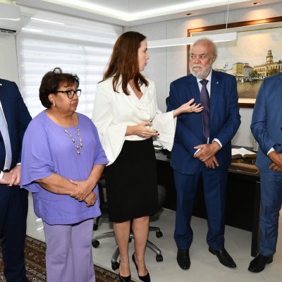 [OAB da Bahia inaugura sala da advocacia no TCE]