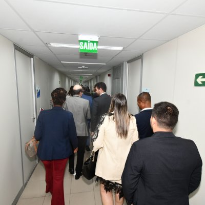 [OAB da Bahia inaugura sala da advocacia no TCE]