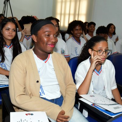 [Programa OAB Vai à Escola completa 15 anos]