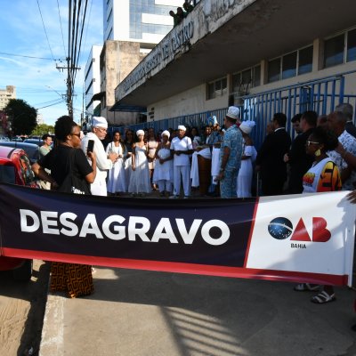 [OAB-BA desagrava advogada em Ilhéus ]