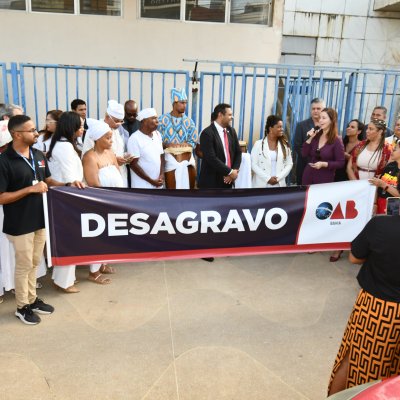 [OAB-BA desagrava advogada em Ilhéus ]