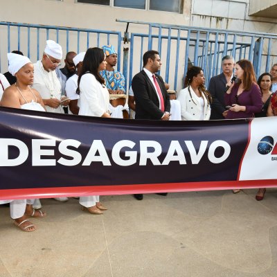 [OAB-BA desagrava advogada em Ilhéus ]