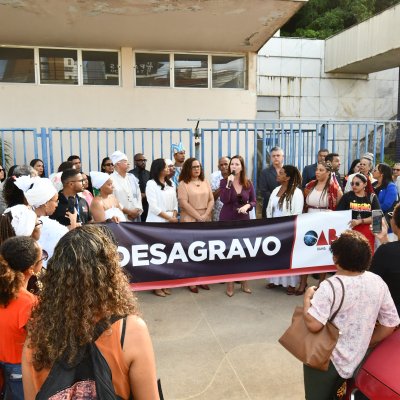 [OAB-BA desagrava advogada em Ilhéus ]