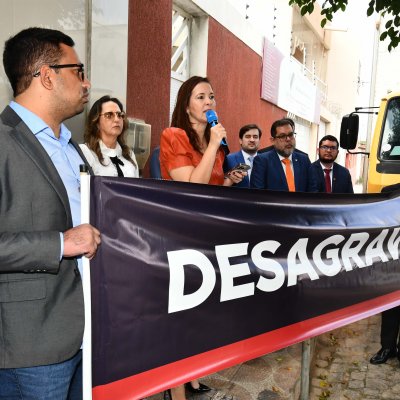 [Desagravo em Jeremoabo ]