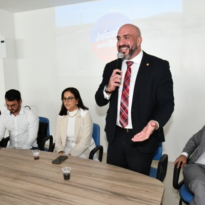 [Juizados pela Bahia visita subseção de Gandu ]