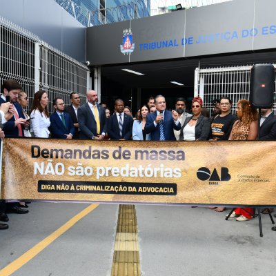 [OAB-BA realiza ato 