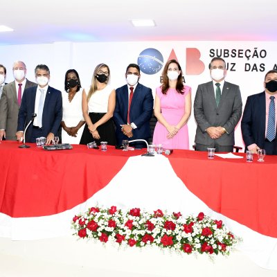 [Emoção marca posse da diretoria da OAB de Cruz das Almas]