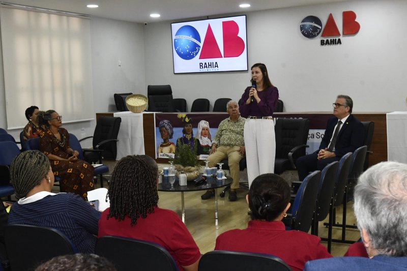 [OAB-BA promove terceira roda de conversa sobre o 2 de Julho com foco em luta popular, direito e justiça social]