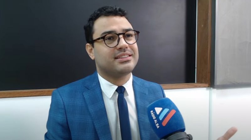 [Presidente da Comissão de Direito Médico da OAB-BA discute desafios da advocacia com profissionais, pacientes e setor de saúde no podcast Direito ao Ponto]