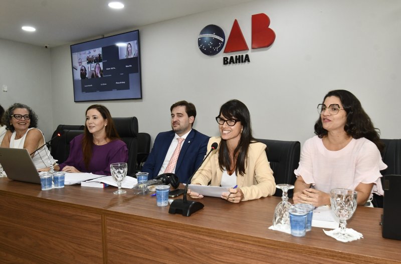 [OAB Bahia aprova criação de Selo Advocacia e Equidade para promover igualdade de gênero nos escritórios de advocacia]