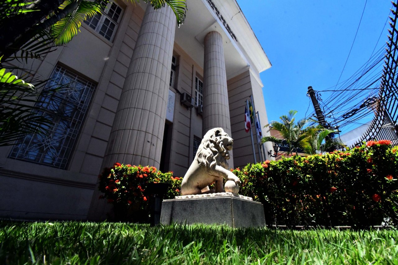 [Nota de repúdio contra violação de prerrogativas em Ipiaú]