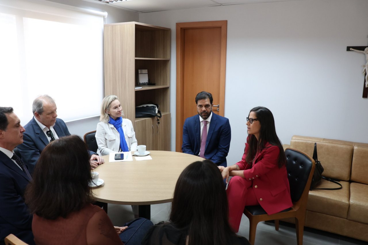 [OAB-BA apresenta Fórum Interinstitucional Gênero e Justiça à Corregedoria-Geral do MPT]