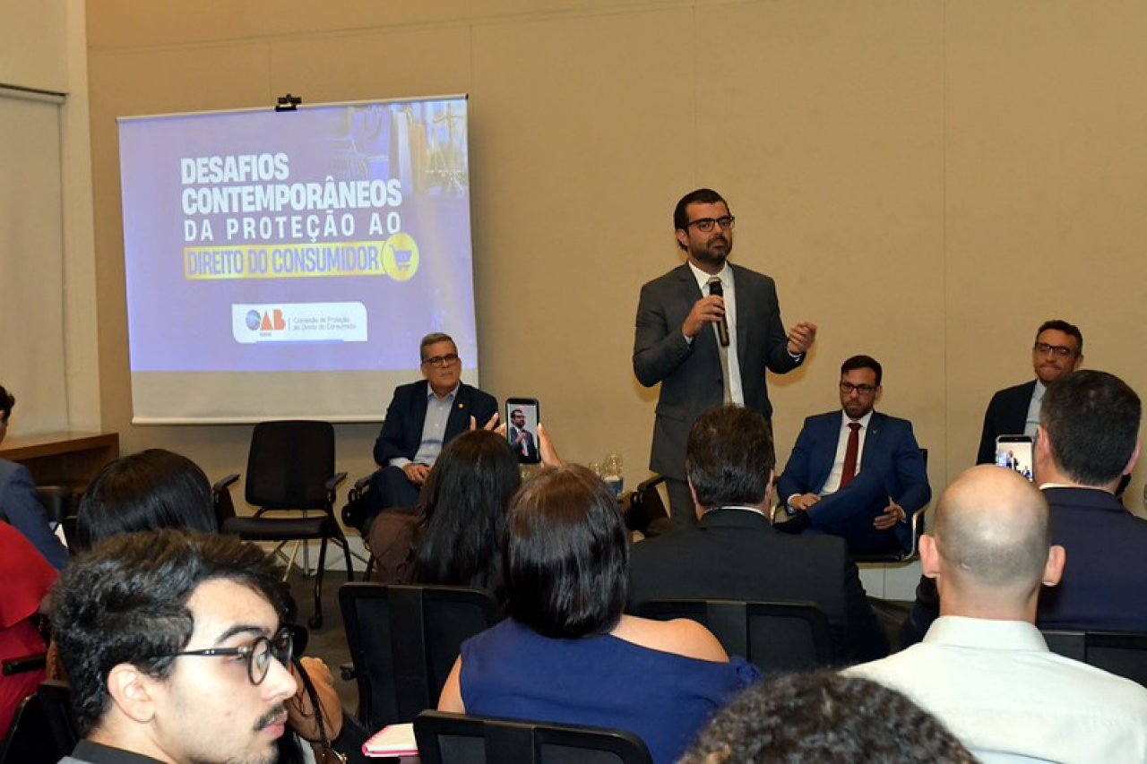 [OAB-BA celebra 36 anos do Código de Defesa do Consumidor com debate sobre desafios atuais na área]